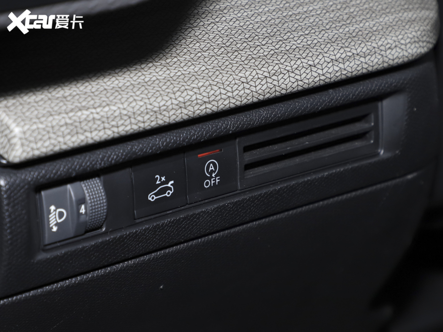 2022ِC5 X 1.6T ҫ _Tt