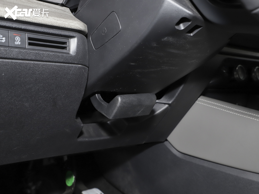 2022ِC5 X 1.6T ҫ _Tt