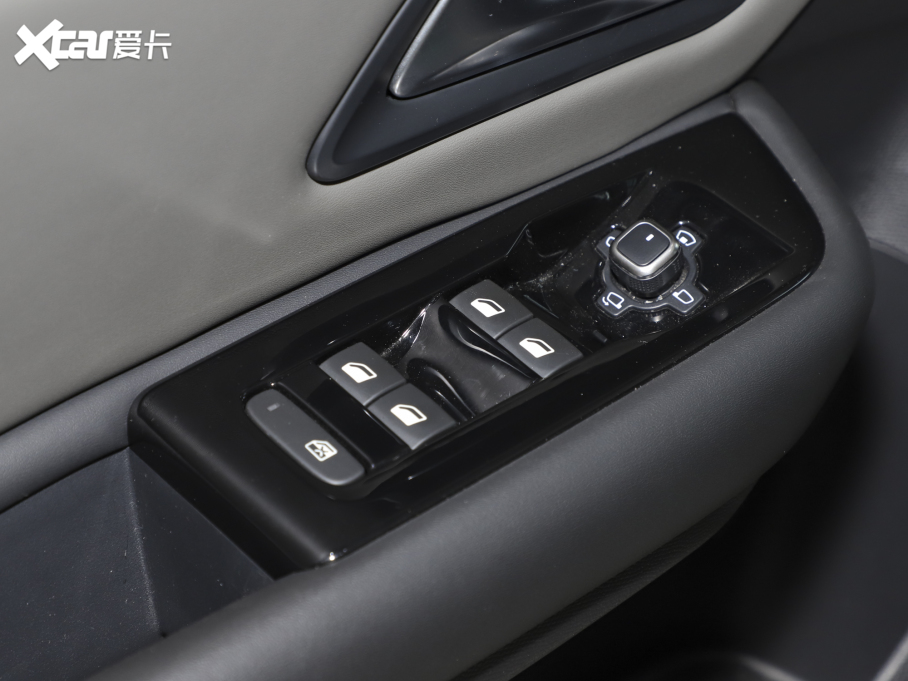 2022ِC5 X 1.6T ҫ _Tt