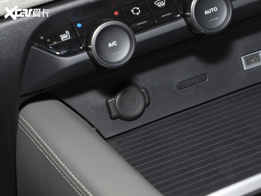 2022ِC5 X 1.6T ҫ _Tt