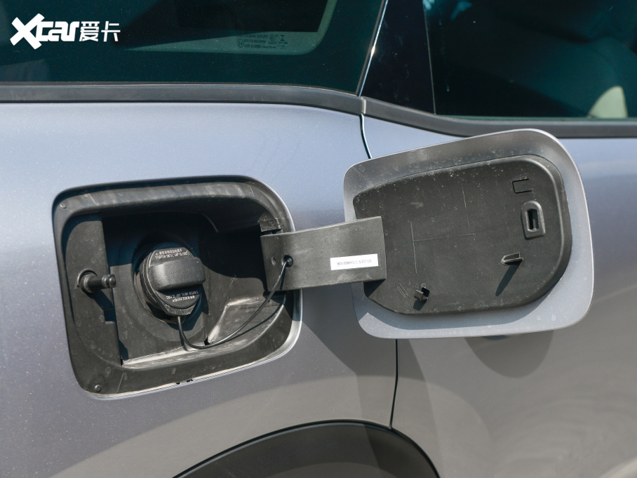 2022ِC5 X 1.6T FM