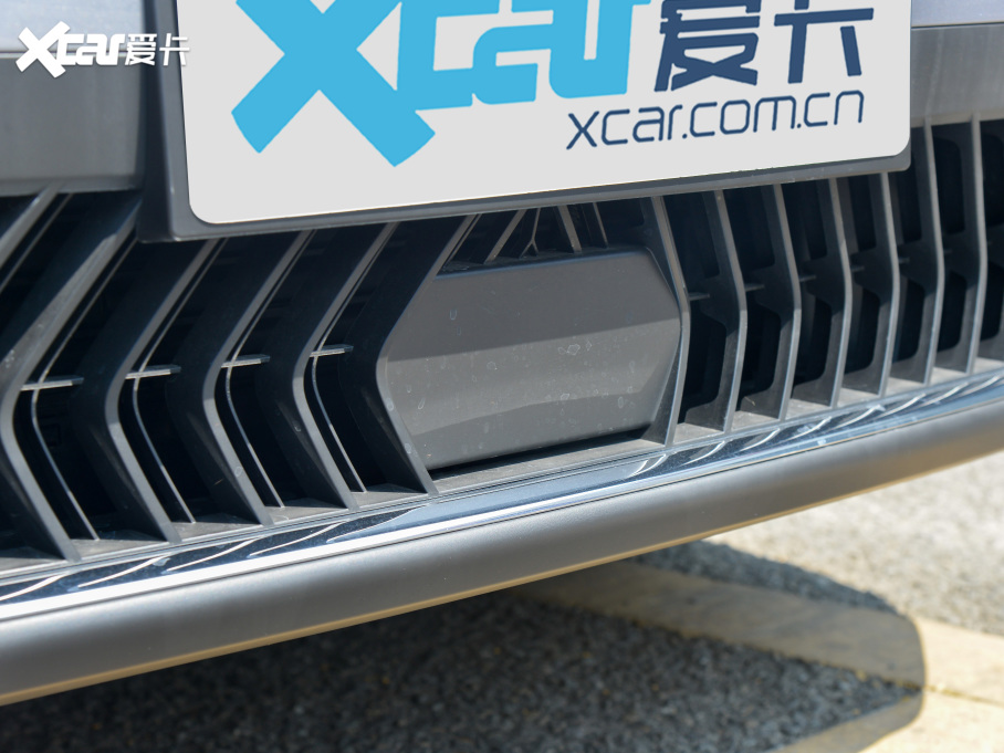 2022ِC5 X 1.6T FM