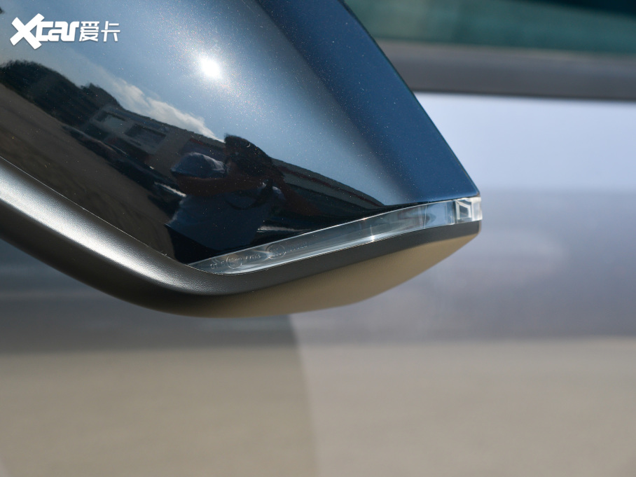 2022ِC5 X 1.6T FM