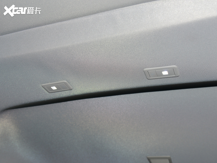 2022ِC5 X 1.6T FM