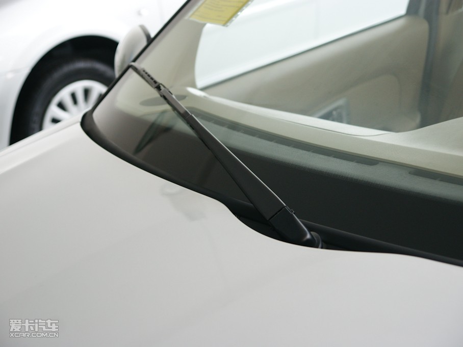 2010(jng) ք(dng)F