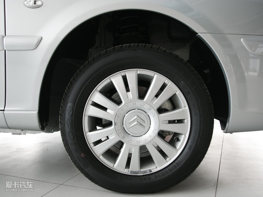 2010(jng) ք(dng)F