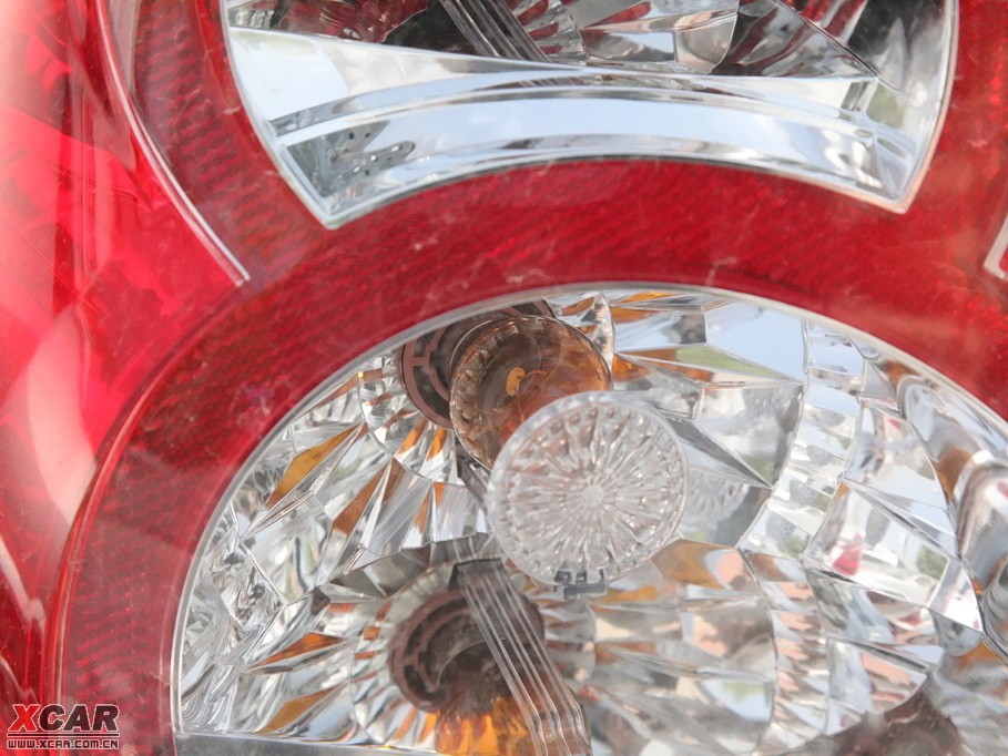 2010(jng) ք(dng)F