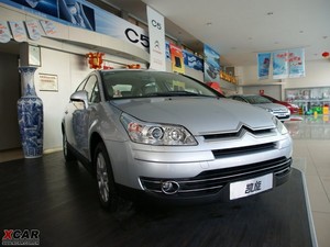 2010��2.0L �ԄӿƼ��� ���w���^