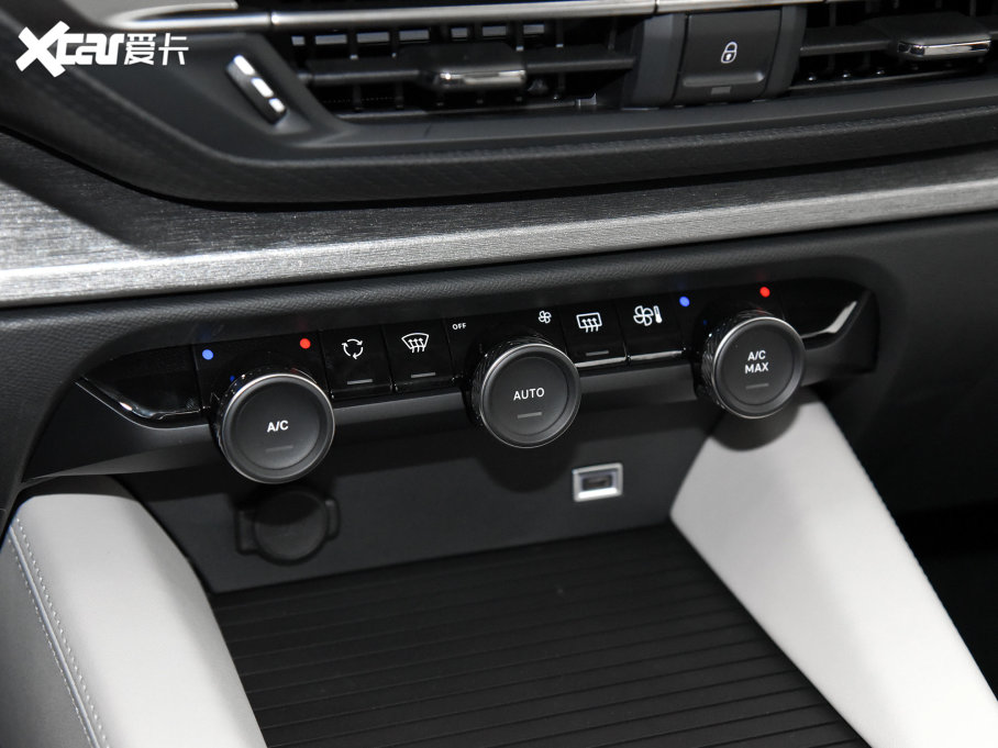 2023ِC5 X 1.6T ݲ