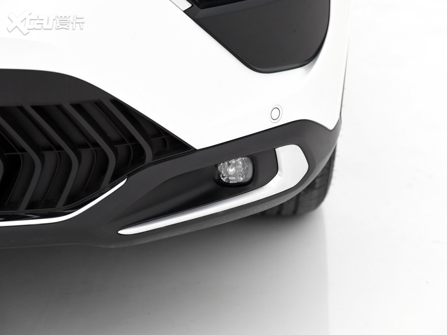 2023ِC5 X 1.6T ҫ