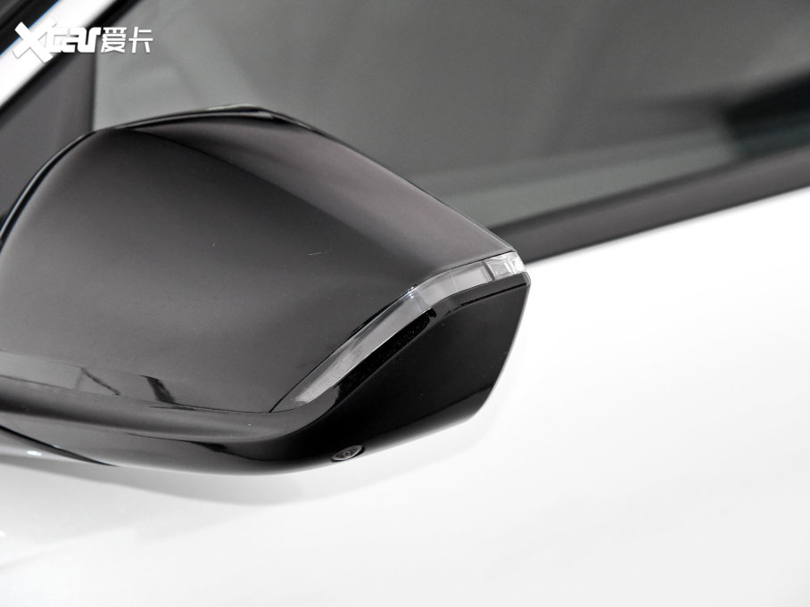 2023ِC5 X 1.6T ҫ