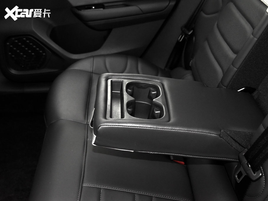 2023ِC5 X 1.6T ҫ