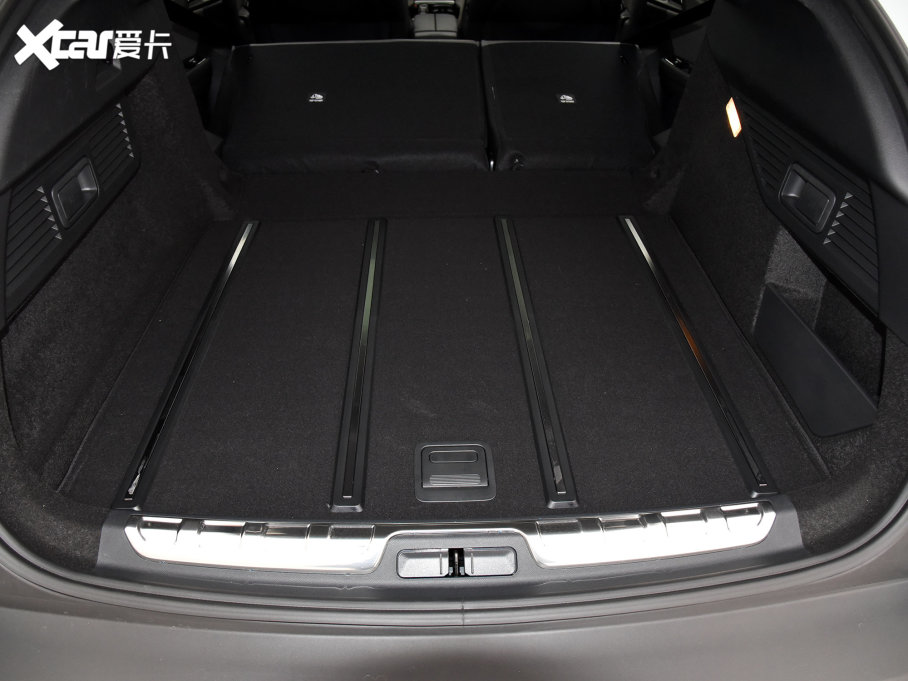 2023ِC5 X 1.6T ҫ