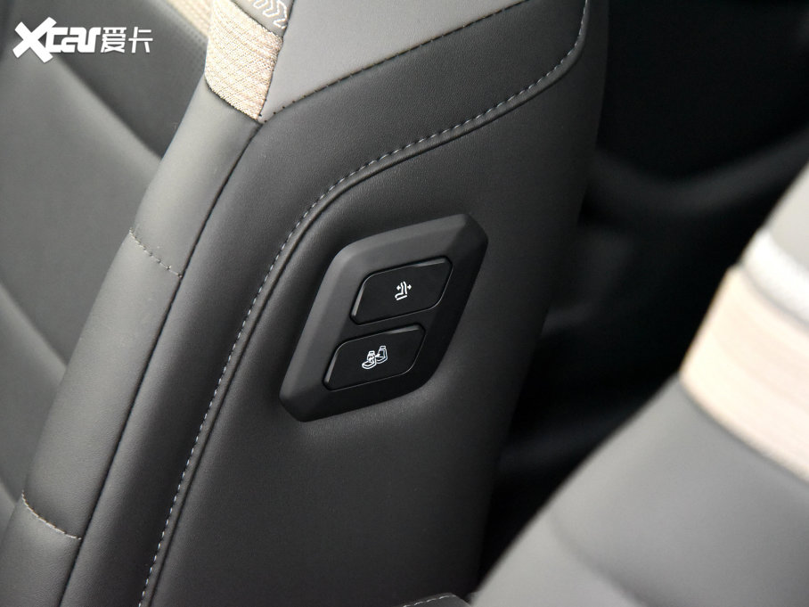 2023ِC5 X 1.6T ҫ