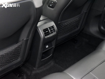 東風雪鐵龍2023款凡爾賽C5 X