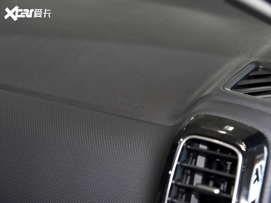 2023 C5 AIRCROSS 400THP v