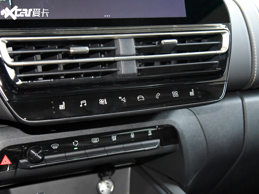 2023 C5 AIRCROSS 400THP v