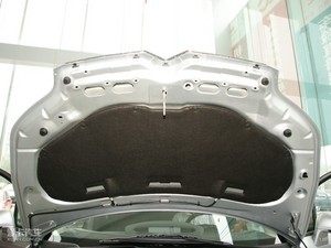 2010款1.6L  手动尚乐版 其它