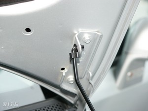 2010款1.6L  手动尚乐版 其它
