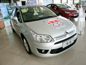 2010款1.6L 手动尚乐版 整体外观