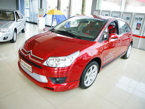 2010款1.6L 手动尚乐版 整体外观