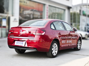2011款1.6L 自动时尚版 整体外观