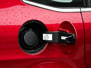 2011款1.6L 自动舒适版 油箱盖