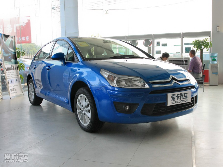 2011΃Ɏ 2.0L ԄӄŰ