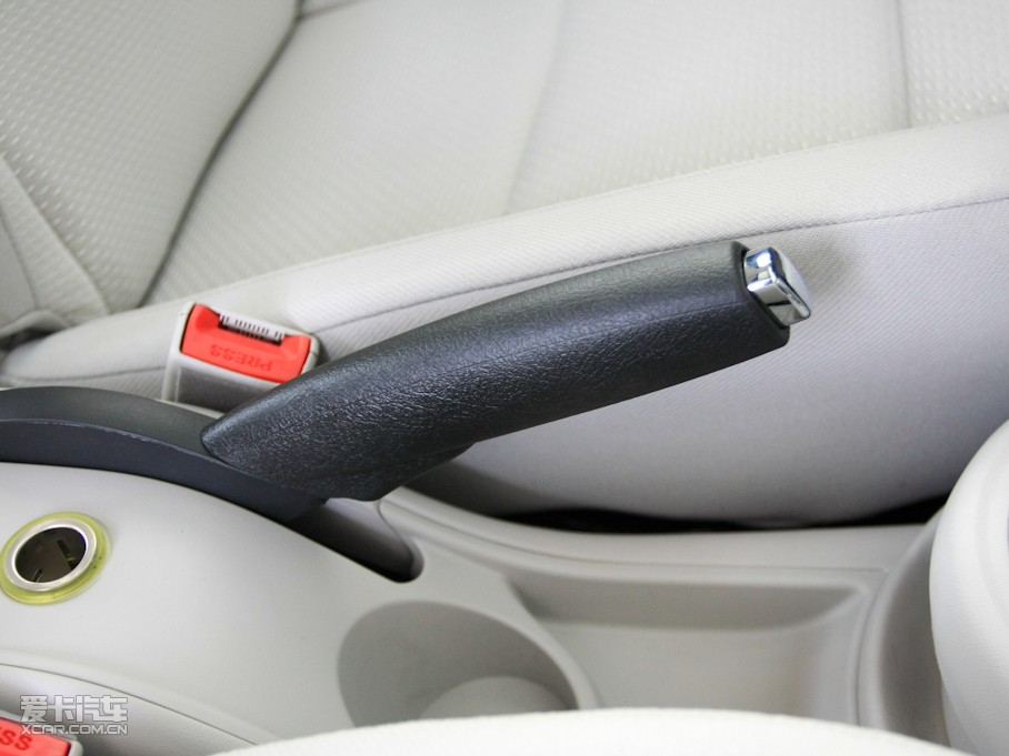 2011΃Ɏ 2.0L Ԅ(dng)Ű