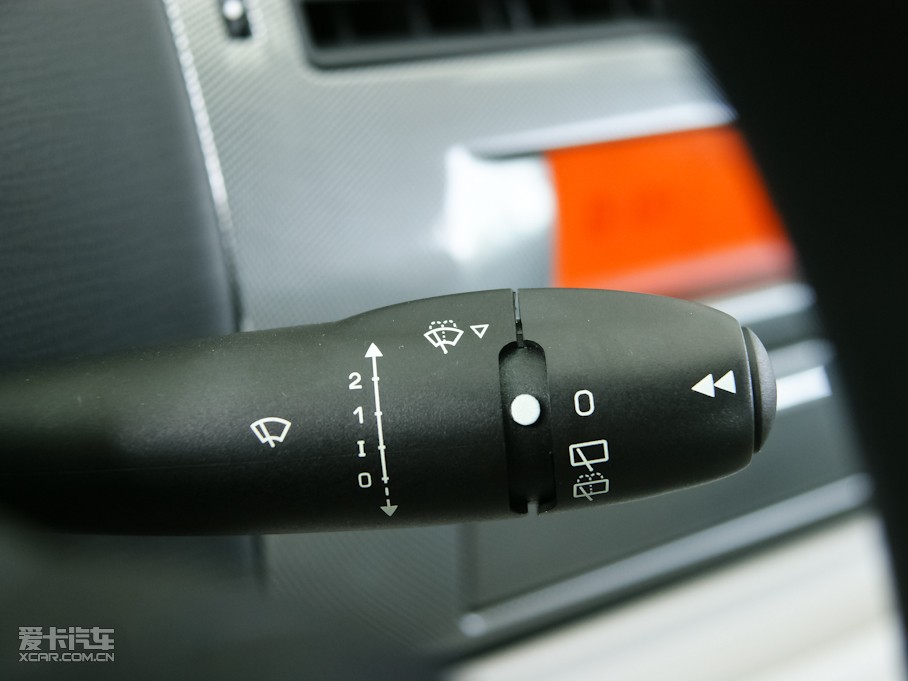 2011΃Ɏ 1.6L ք(dng)Ű