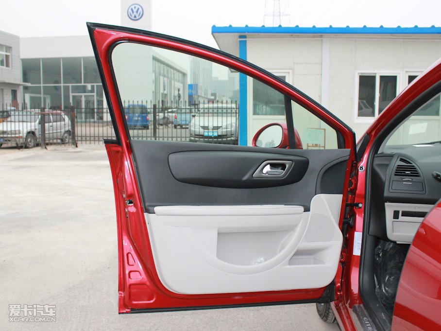 2011΃Ɏ 1.6L ԄӐŰ