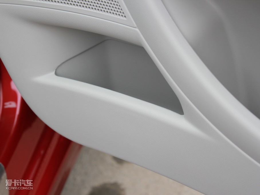 2011΃Ɏ 1.6L ԄӐŰ