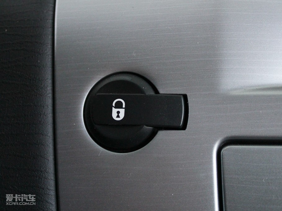 2011΃Ɏ 2.0L քӲŰ