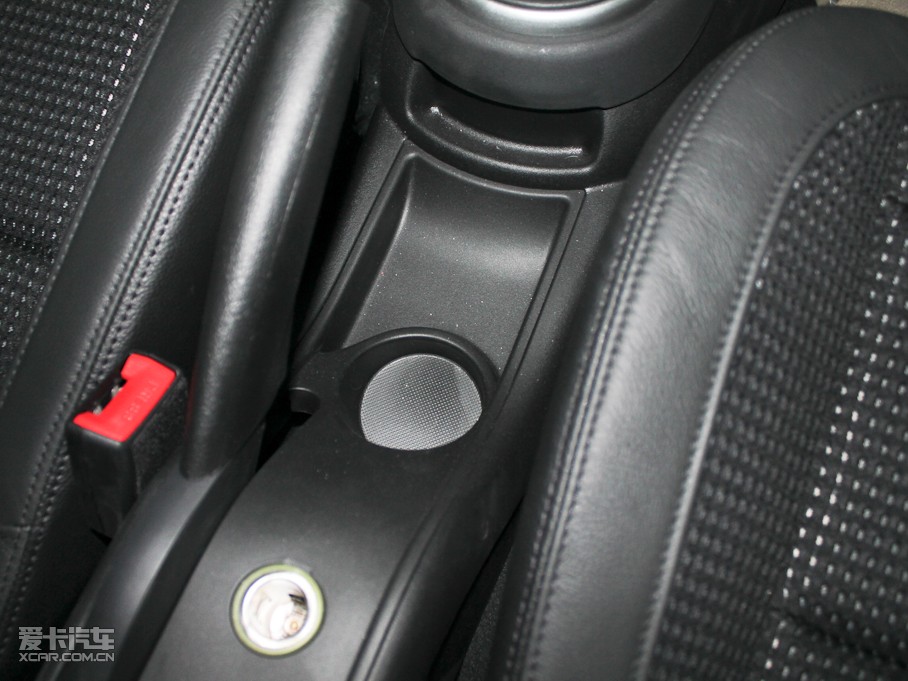 2011΃Ɏ 2.0L քӲŰ