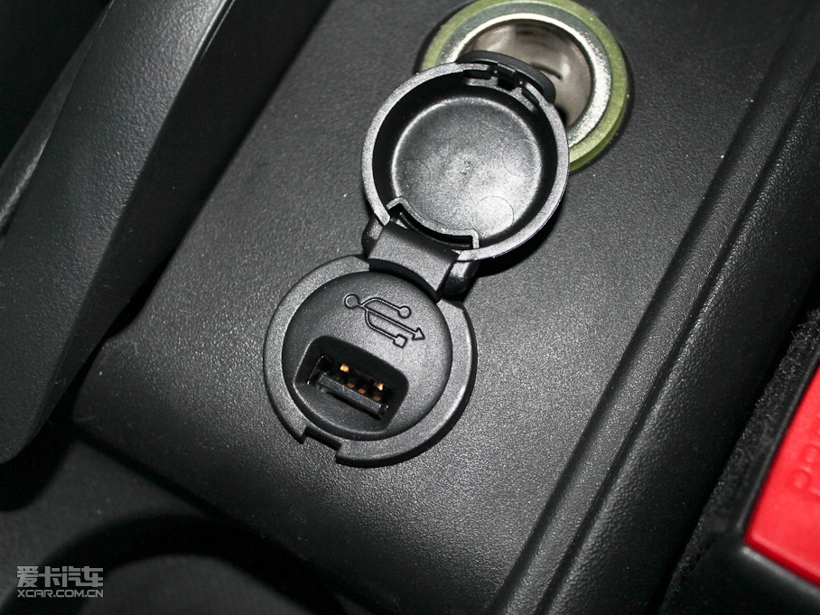 2011΃Ɏ 2.0L ք(dng)Ű