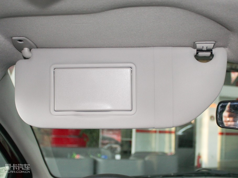 2011΃Ɏ 2.0L ք(dng)Ű