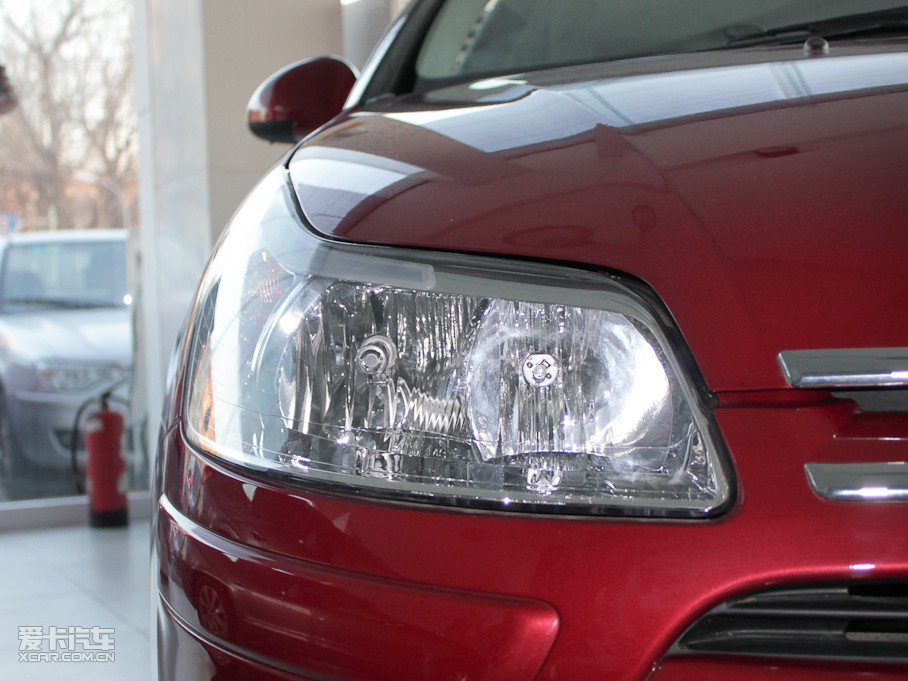 2011΃Ɏ 2.0L ք(dng)Ű