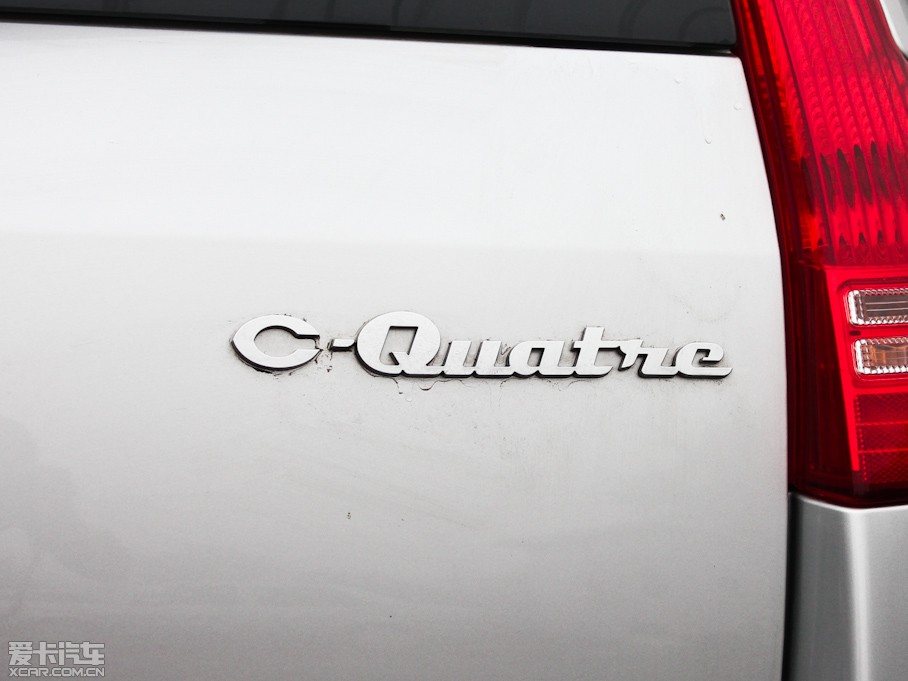 2011΃Ɏ 2.0L քӄŰ