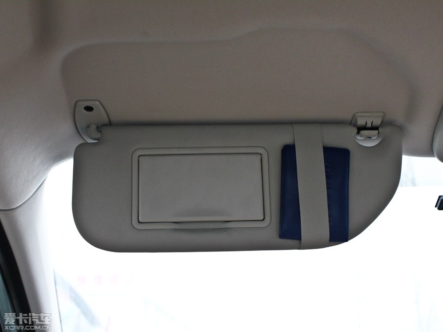 2011΃Ɏ 2.0L քӄŰ