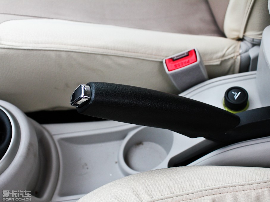 2011΃Ɏ 2.0L քӄŰ