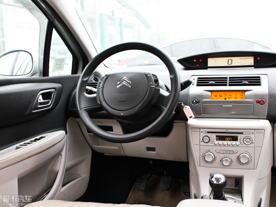 2011΃Ɏ 2.0L քӄŰ