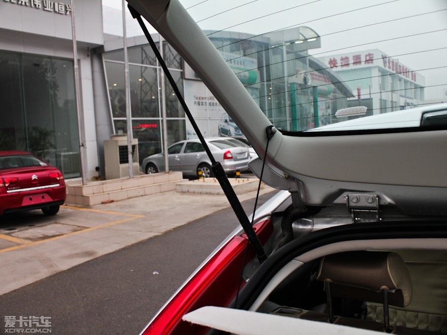 2011΃Ɏ 2.0L քӄŰ