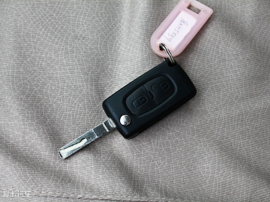 2011΃Ɏ 2.0L քӄŰ