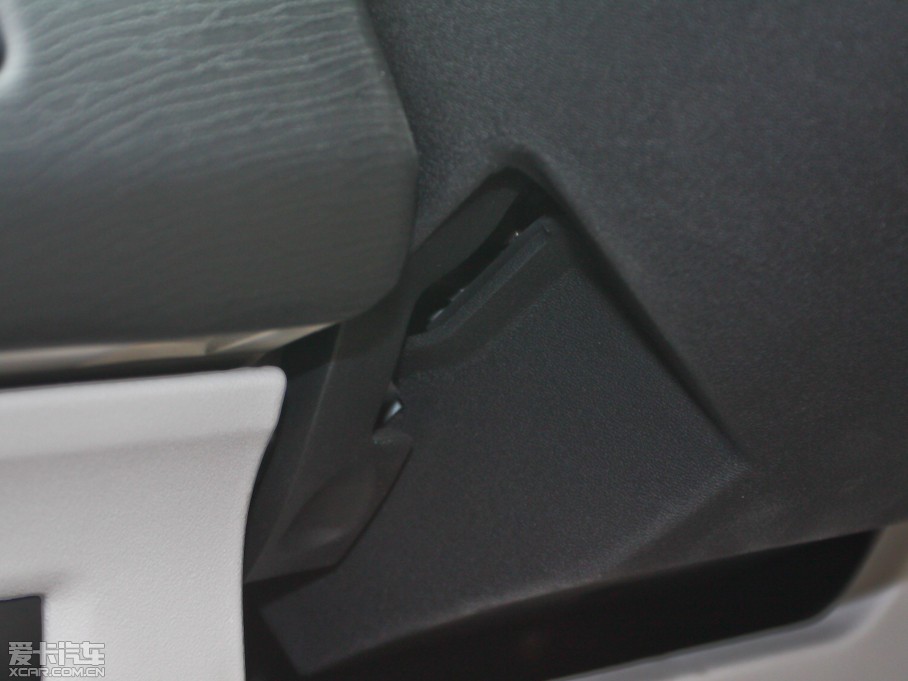 2011΃Ɏ 2.0L քӄŰ