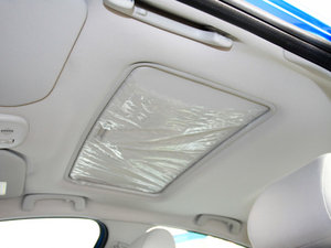 2011款2.0L 自动劲雅版 空间座椅