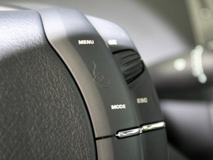 20112.0L Ԅ(dng)Ű п؅^(q)