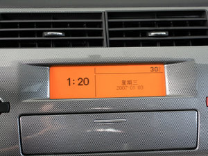 20112.0L Ԅ(dng)Ű п؅^(q)