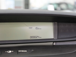 20112.0L Ԅ(dng)Ű п؅^(q)