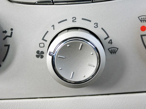 20112.0L ԄӄŰ п؅^(q)