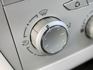 20112.0L ԄӄŰ п؅^(q)